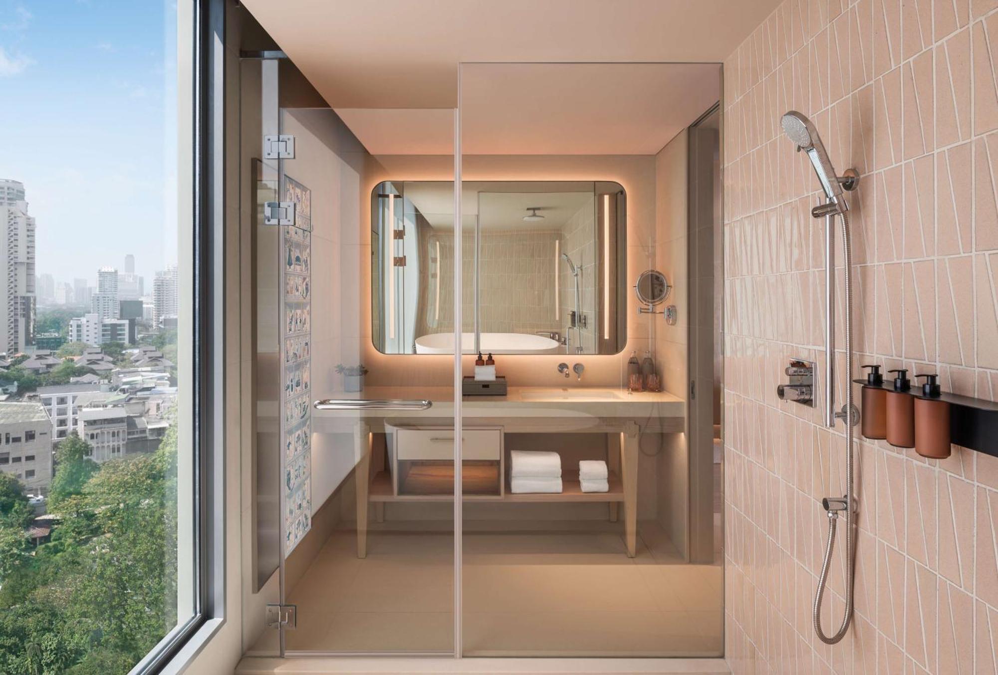 Kromo Bangkok, Curio Collection By Hilton 5* Bangkok